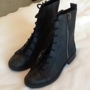 Black lace up boot